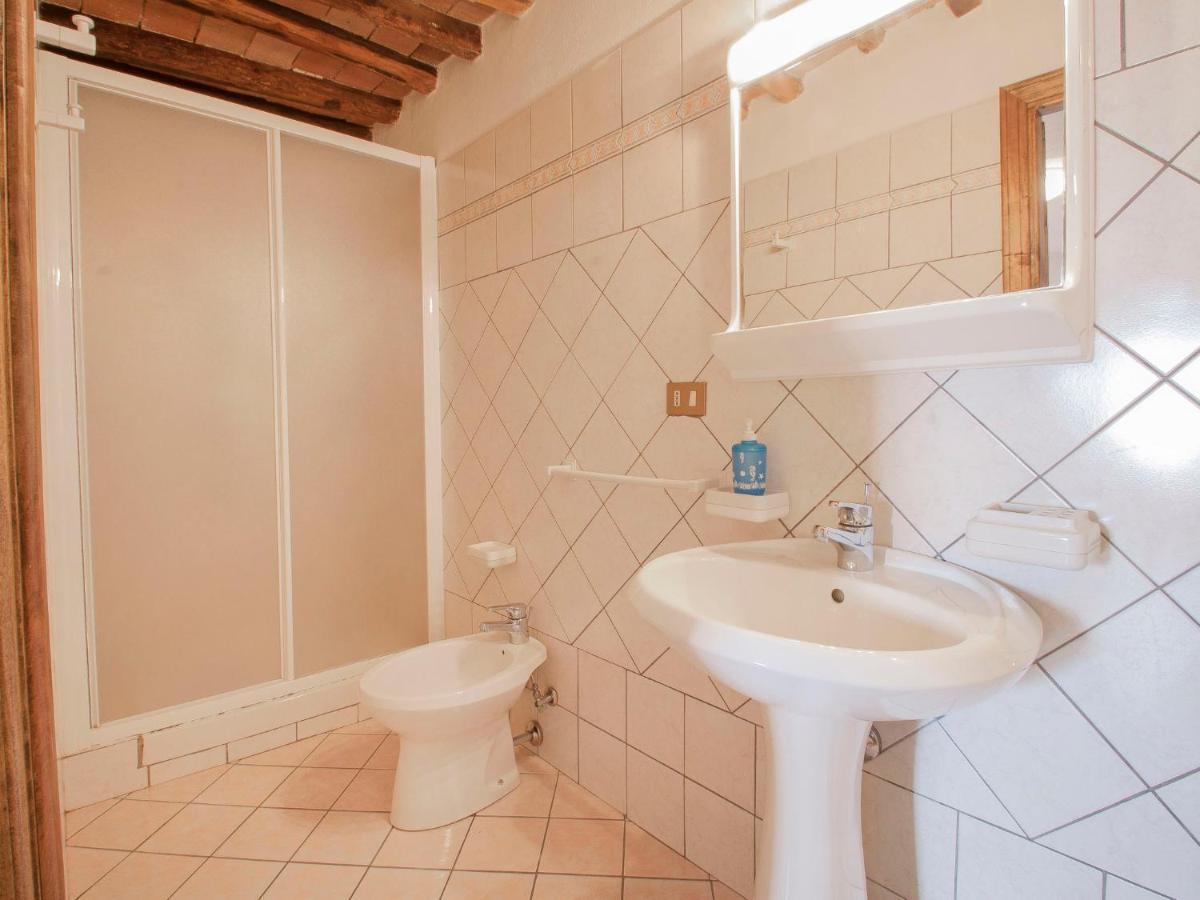 Apartment Via Vannocci By Interhome Montecatini Val di Cecina Luaran gambar