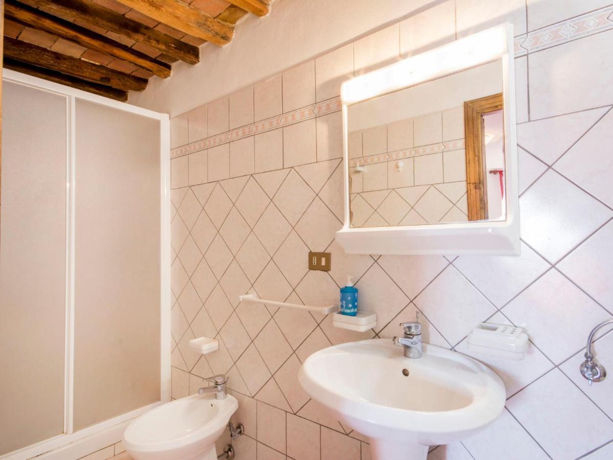 Apartment Via Vannocci By Interhome Montecatini Val di Cecina Luaran gambar