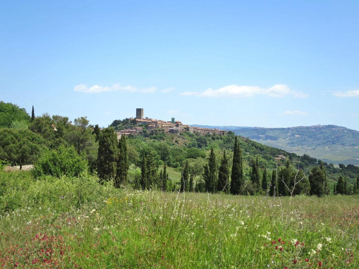 Apartment Via Vannocci By Interhome Montecatini Val di Cecina Luaran gambar